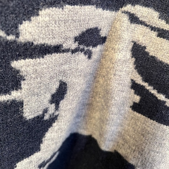 Burberry Black Sweater - Picture 6 of 6